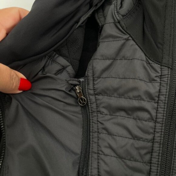 Lululemon Jacket FLEECY KEEN JACKET lll Reflective Winter Hoodie Black Size 8 - Picture 10 of 16
